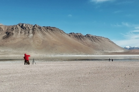 La Paz : 4 jours à Uyuni et lagunes colorées avec vol.