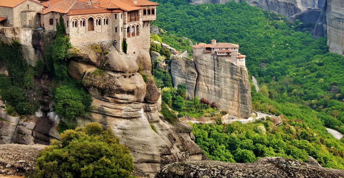 Meteora: Tour Panorámico Matinal en grupo reducido con guía local ...