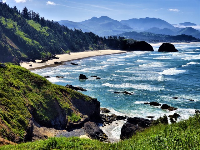 Visit From Portland Oregon Coast Adventure Day Tour with Pickup in Washougal, Washington, USA
