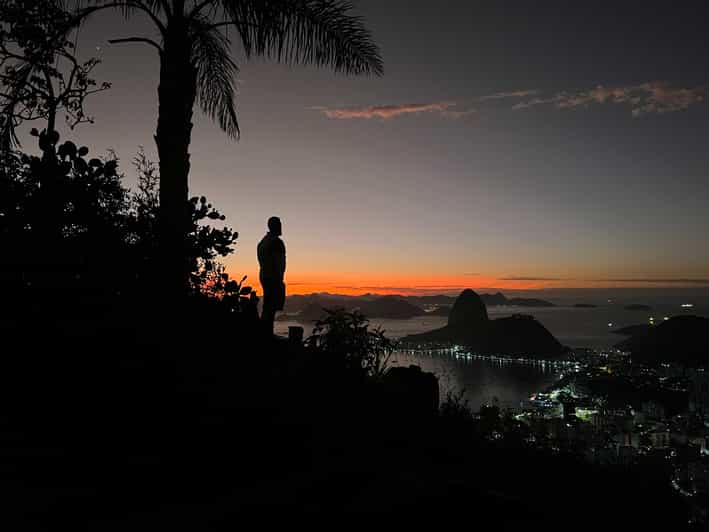 christ the redeemer sunrise tour