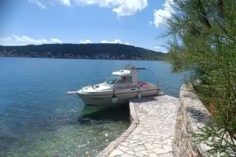 Zadar: Wycieczka prywatną łodzią na trzy wyspy