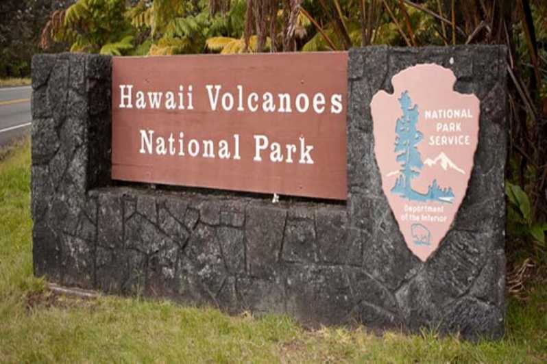 Waikiki: Big Island Volcanoes National Park Adventure Tour