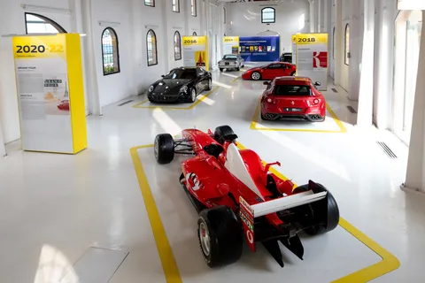 Modena/Maranello: toegang tot Ferrari-musea en Mirabilandia