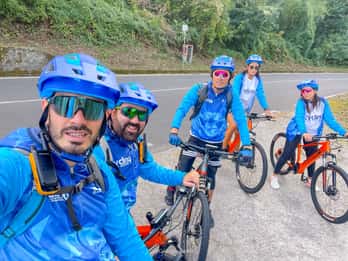 Sorrento: E-bike Oil & Lemon Tour with Tasting