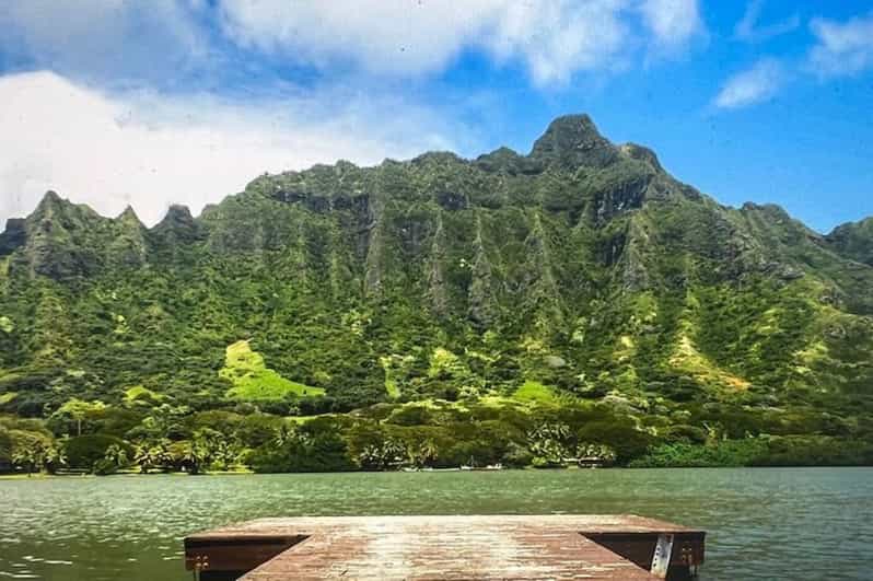 Circle island + Kualoa Ranch Movie Tour and Soul Food Lunch GetYourGuide