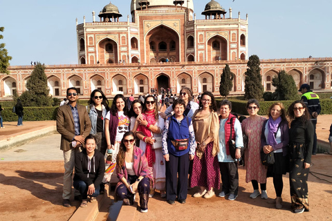 Delhi: tour guidato della vecchia e della nuova Delhi di una giornata intera o di mezza giornataTour di una giornata intera di Nuova e Vecchia Delhi, in auto con autista e guida.