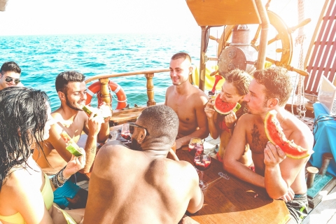 Wycieczka łodzią all inclusive z Marmaris i IcmelerMarmaris: całodniowa wycieczka all inclusive