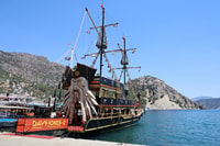 Marmaris, voyage en bateau pirate avec repas et boissons - Hizvo