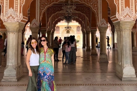 Jaipur: Eintägige private Tour ab DelhiTour mit Privatwagen, Reiseleiter und Eintritten