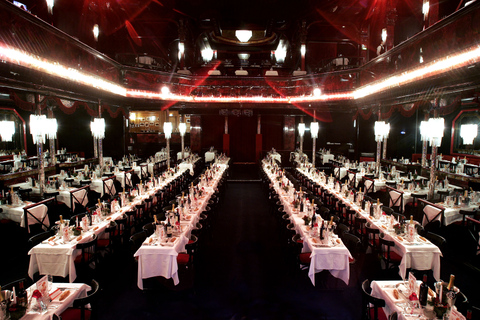 Paris: Show de cabaré "L'Oiseau Paradis" com almoço e bebidasParis: L'Oiseau Paradis Cabaret Show com almoço e bebidas