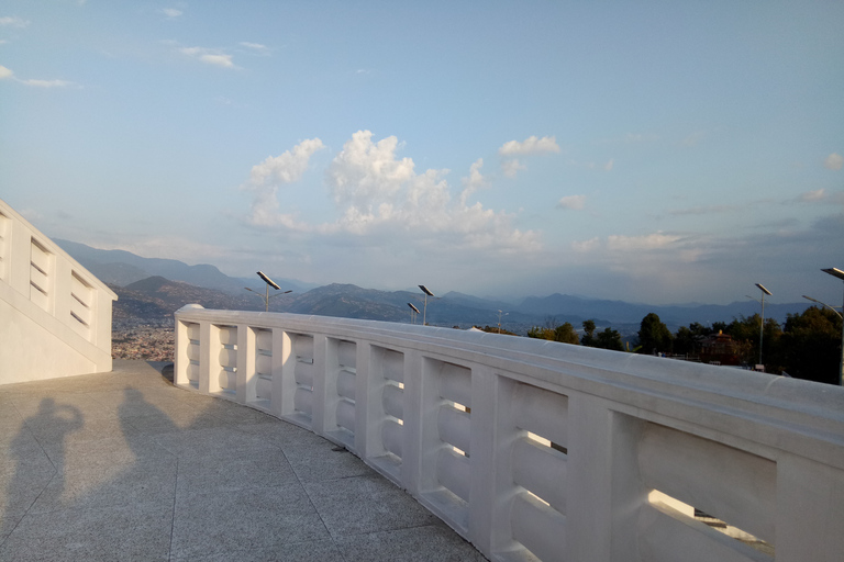 Depuis Pokhara : Randonnée d'une demi-journée à Sarangkot et au Stupa