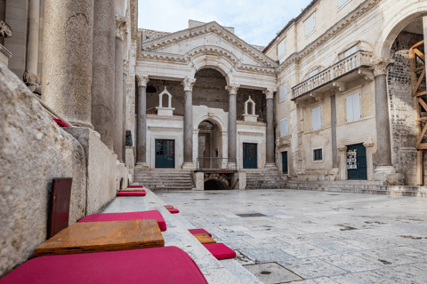 Privéwandeling - Paleis van Diocletianus in de oude stad van Split