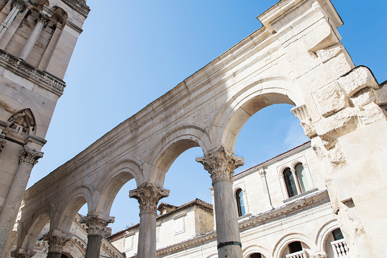 Privéwandeling - Paleis van Diocletianus in de oude stad van Split