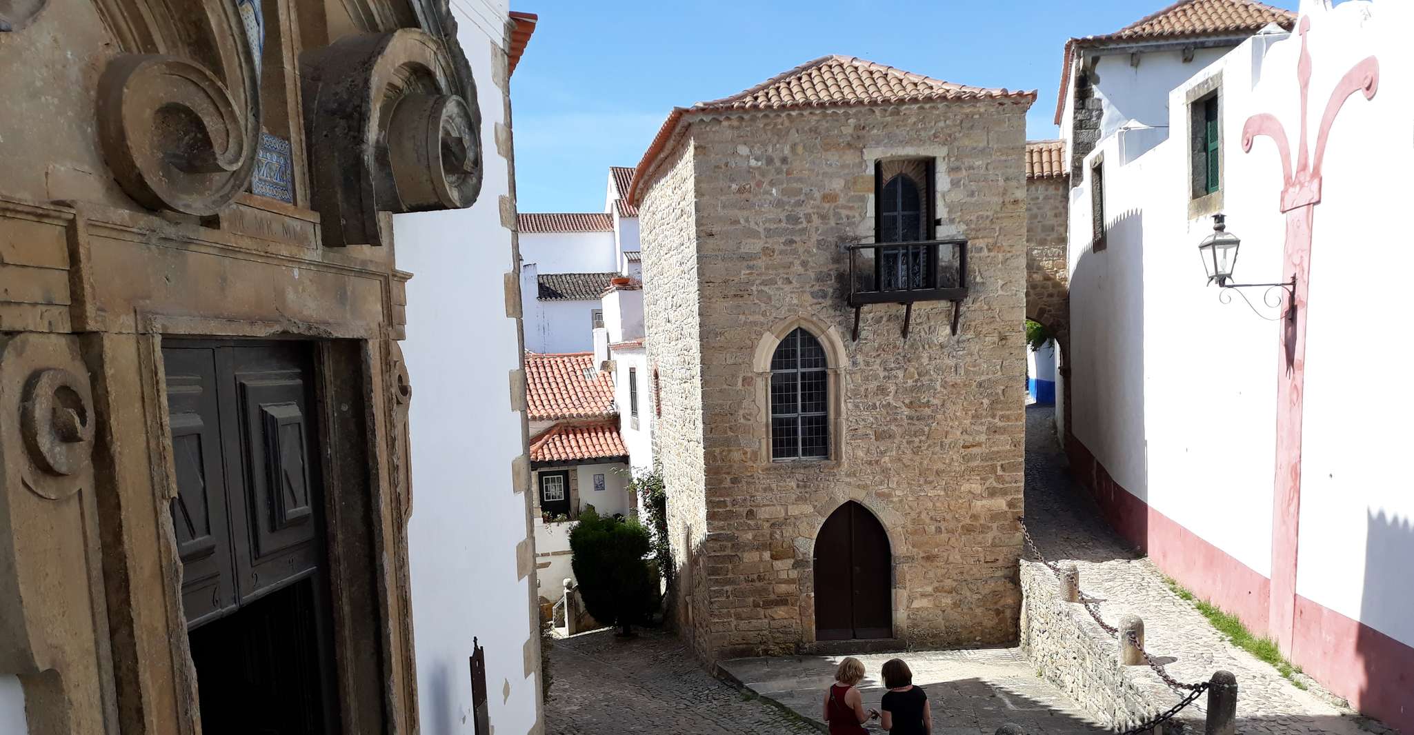 From Caldas da Rainha or Obidos, Obidos Castle & Nazaré Tour - Housity