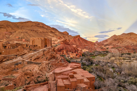 3-tägige Exkursion von Fes nach Marrakesch durch die Wüste SaharaPrivate Tour: Luxuriöse Unterkünfte