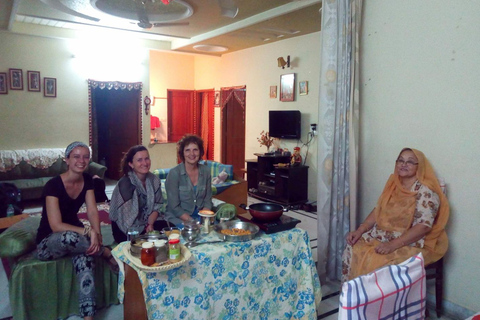 Home Cooking Demo & Dinner with Local Family in Jaipur