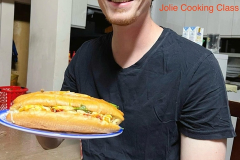 Da Nang: Coffee Making Class and Banh Mi Class