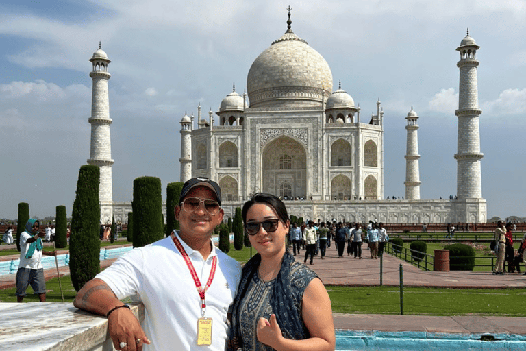 Agra same day Private Tour from Delhi (All Inclusive)