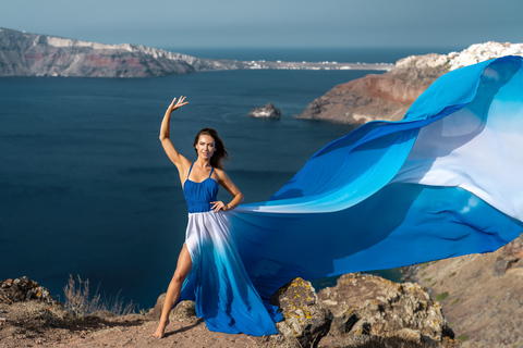 Flying Dress-fotoshoot op Santorini: Express-pakketFlying Dress-fotoshoot in Santorini: Express-pakket