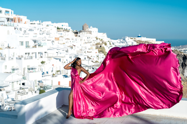 Photoshoot en robe volante à Santorin : Forfait express