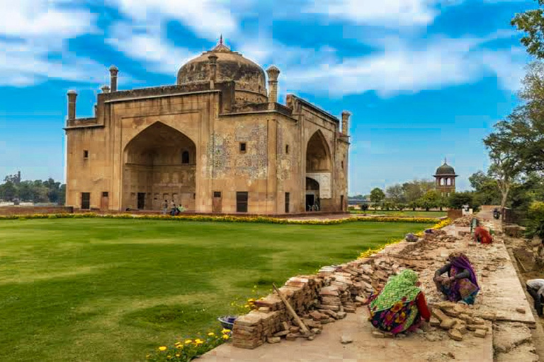 River Front Gardens of Agra