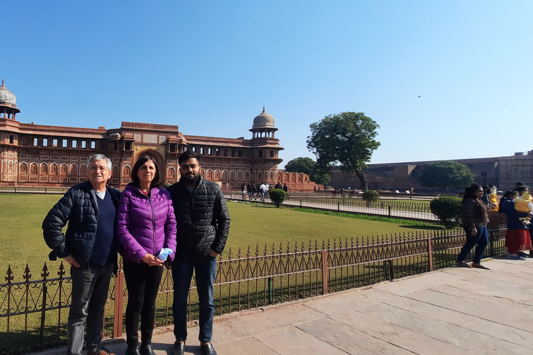 Ab Delhi: Taj Mahal Sonnenaufgang Private Tour mit Buffet Mittagessen