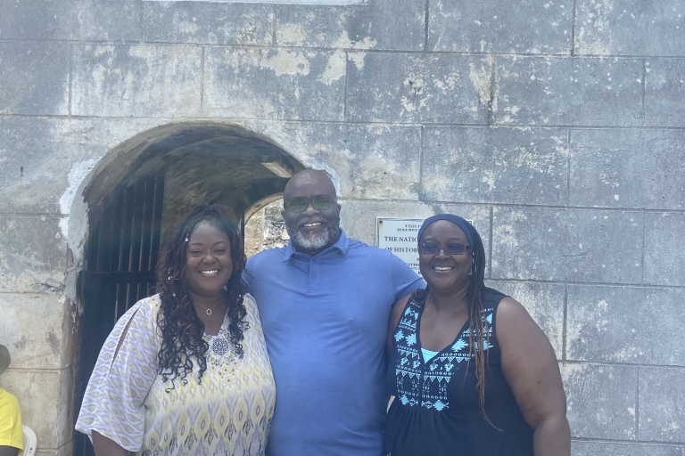 Nassau: Historische stadsrondleiding met proeverij van eten en drinkenNassau: historische stadstour met proeverij van drankjes en eten