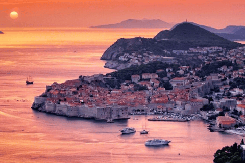 Dubrovnik : Croisière au coucher du soleil à l'heure dorée