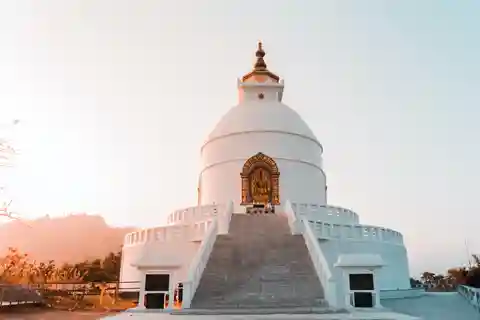 Magical Sunset Tour of Pokhara: Davis Fall, Cave & Pagoda