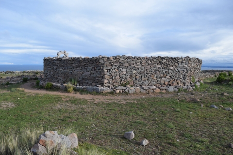 Depuis Puno : excursion d'une journée à Amantani, Taquile et Uros