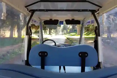 Roma: Tour privado de la Vía Apia en carrito de golf -Socio oficial