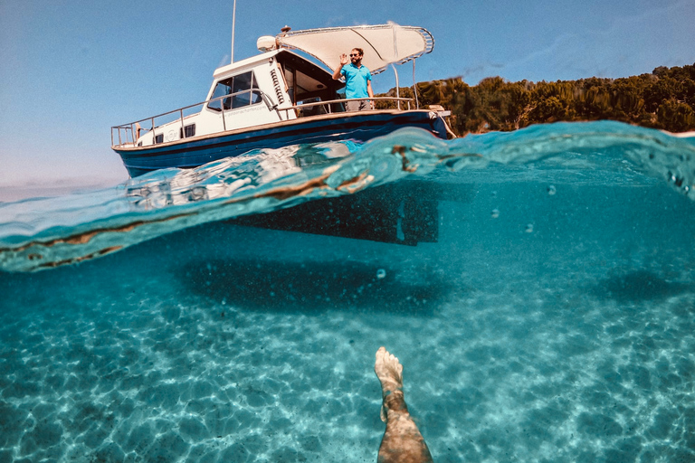 Menorca: Cruzeiro com paradas em Macarella, Turqueta e MitjanaMenorca: Cruzeiro Macarella, Turqueta e Mitjana com paradas