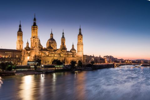 Zaragoza: City Exploration Game and Tour