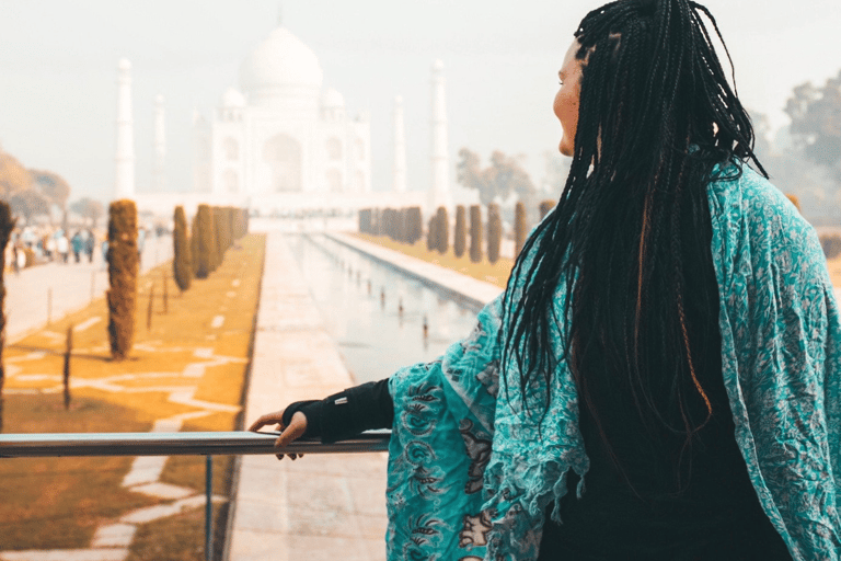 Sunrise Taj Mahal i Agra Fort Tour z Agry samochodemWschód słońca cud świata i Agra Fort Tour z Agry