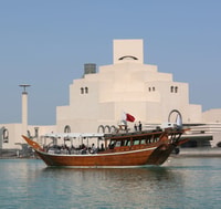 Qatar, Doha SightSeeing Cruise a bordo di una barca araba Dhow - Housity