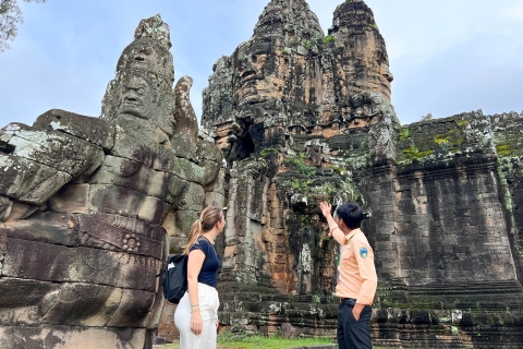 Siem Reap : Excursion au lever du soleil à Angkor Wat en petit groupe et petit déjeunerOption de visite privée