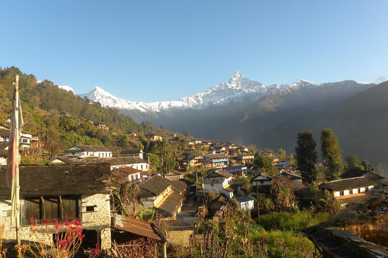 Pokhara: Wycieczka na jedną noc u rodziny goszczącej w typowej wiosce Lwang