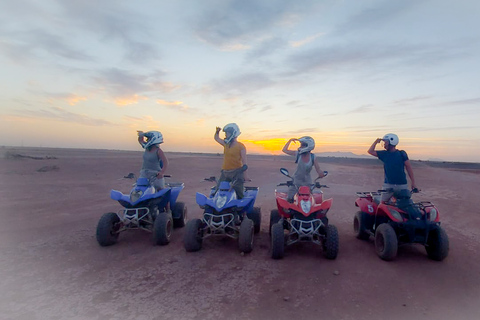 Marrakech : Promenade à dos de chameau et en quad dans la palmeraie