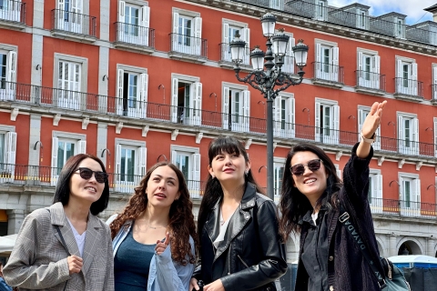 Madryt: piesza wycieczka po Starym Mieście i pokaz flamencoWycieczka z przewodnikiem po japońsku