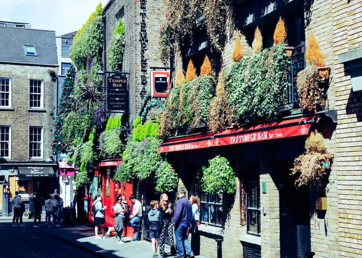 walking tour dublin city center