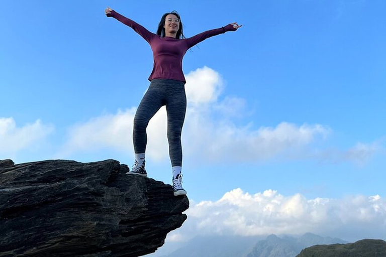 Excursión de un día a la antigua villa francesa de la montaña Cao Bang Phia Oac