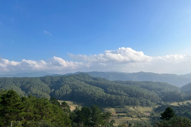 Excursión de un día a la antigua villa francesa de la montaña Cao Bang Phia Oac