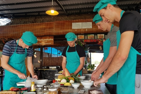 Tra Que Village Package Cooking Class