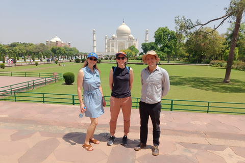 Jaipur: Taj Mahal och Agra privat guidad dagsturTur med AC-bil, förare och guide