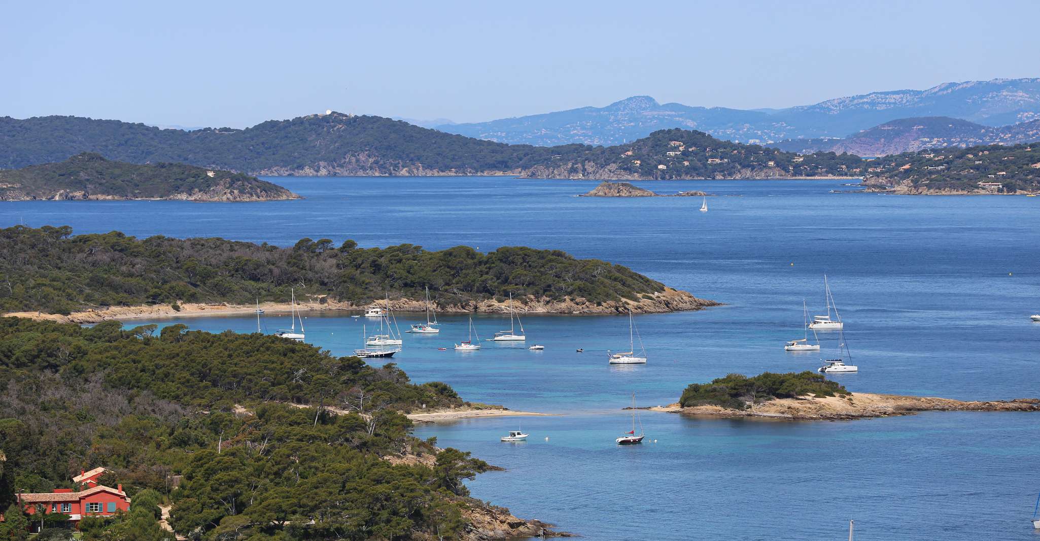 Porquerolles，半刚性游览海洋奥德赛 - Housity