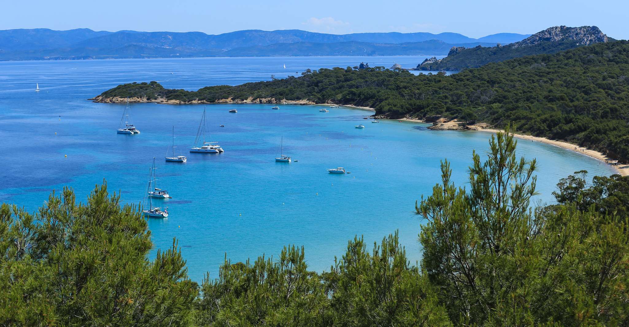 Porquerolles, semi-rigid excursion sea odyssee - Housity