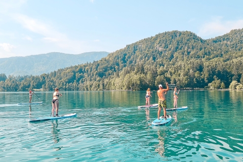 Stand-up paddlesurfen op het meer van Bled