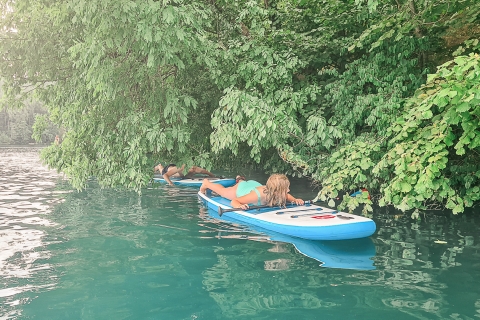 Stand-up paddlesurfen op het meer van Bled