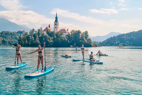 Excursión en Stand-Up Paddle Board en el Lago Bled