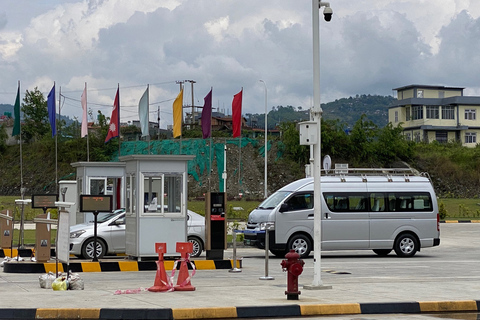 De Katmandou à Pokhara : Transfert aller simple en voiture privée